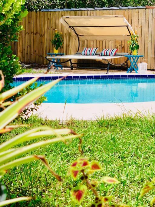 Paradise Hideaway Entire Guest Home Near Beach Clearwater Exterior foto